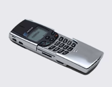 Nokia 8810: El Teléfono de Lujo que Deslumbró en la Década de los 90